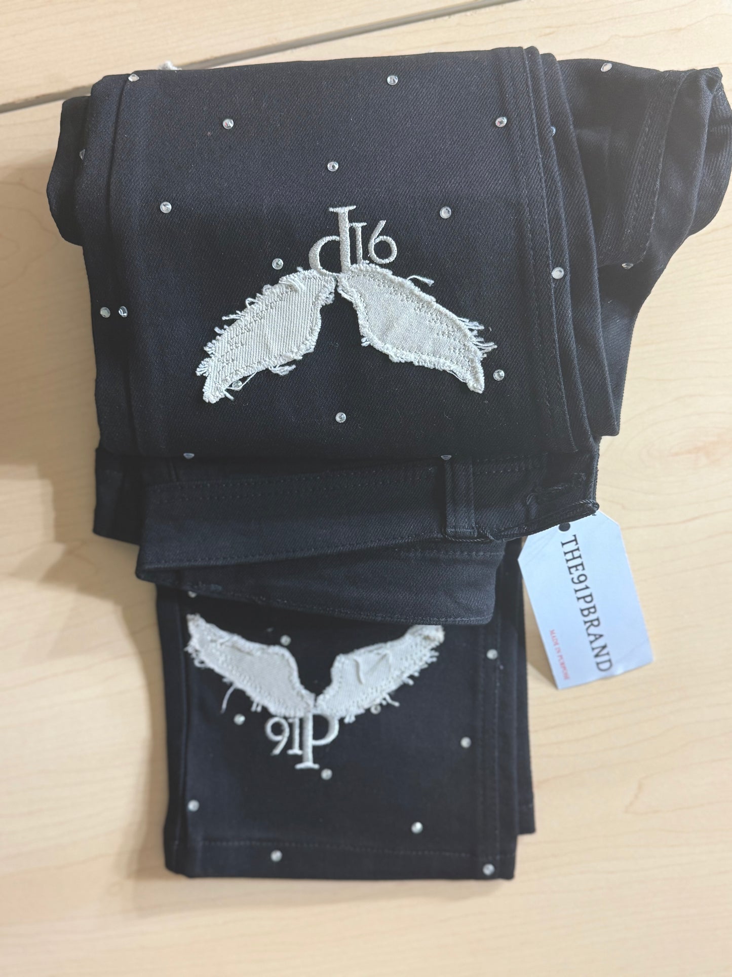 Black x Rhinestone Jeans